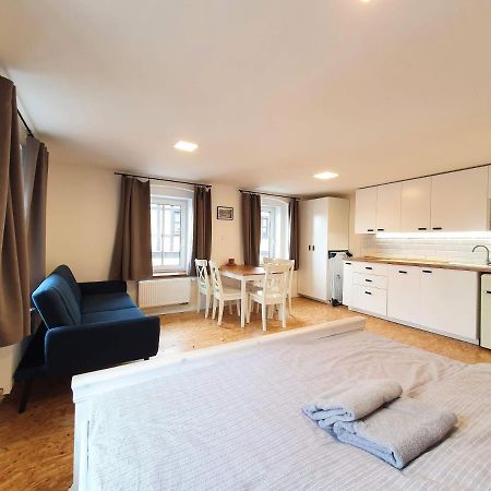 Apartmany U Muzea Horni Blatna Luaran gambar
