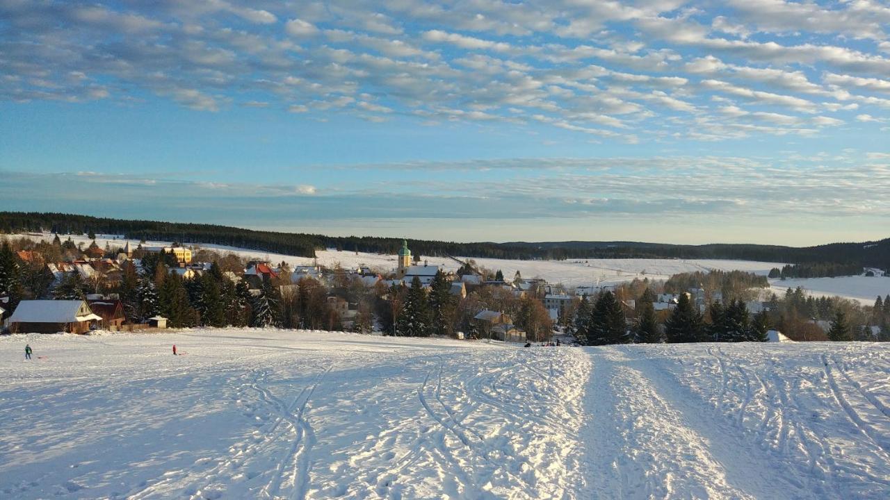 Apartmany U Muzea Horni Blatna Luaran gambar