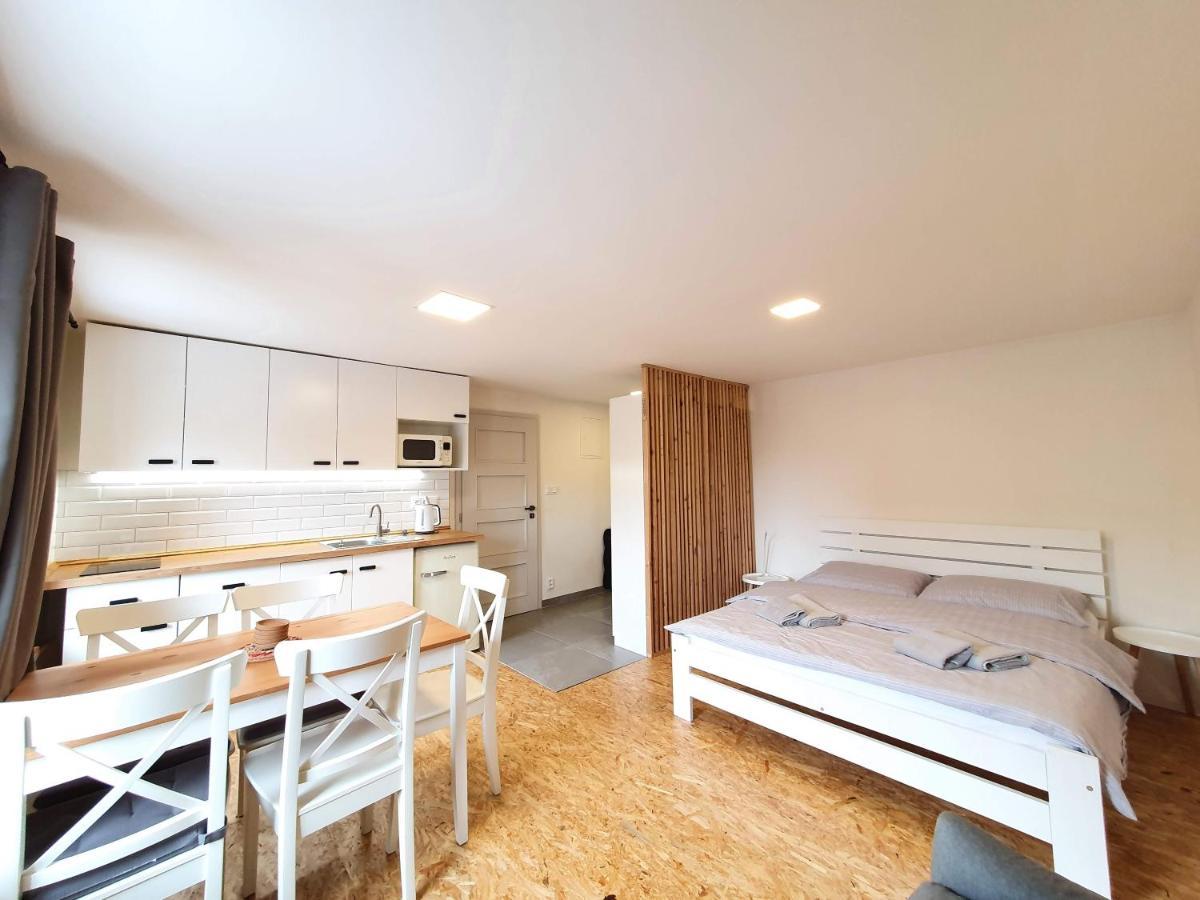 Apartmany U Muzea Horni Blatna Luaran gambar
