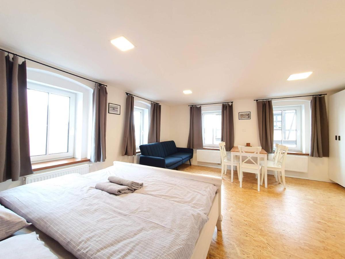 Apartmany U Muzea Horni Blatna Luaran gambar