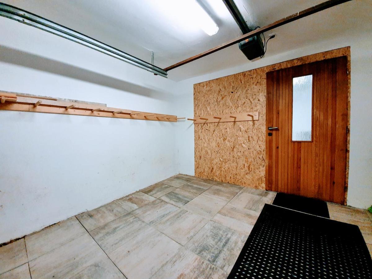 Apartmany U Muzea Horni Blatna Luaran gambar