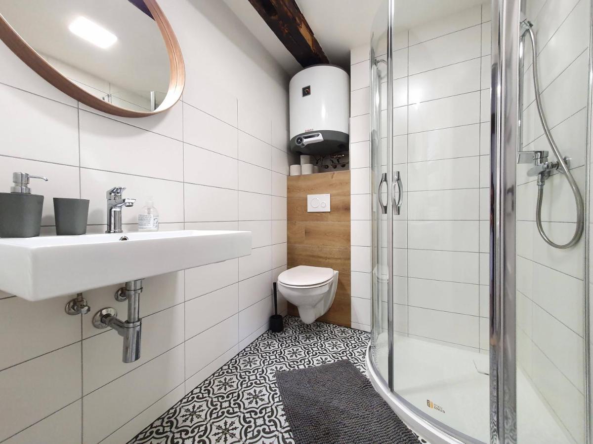 Apartmany U Muzea Horni Blatna Luaran gambar